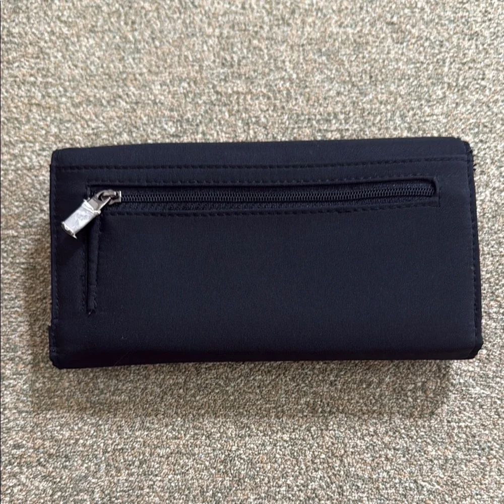 CHENSON Chic Black Wallet with Metal Accent